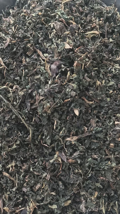 Comfrey leaves -Comfrey Dried Cut Leaves - Symphytum Officinale-Comfrey Leaf Tea